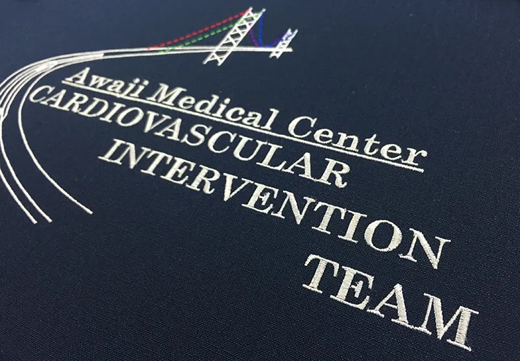 Awaji Medical Center CARDIOVASCULAR INTERVENTION TEAM の刺繍（ディテール）