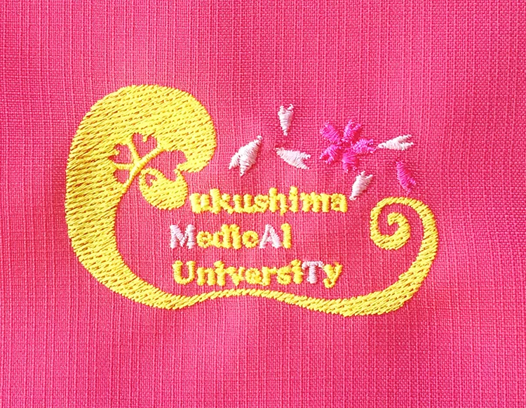 Fukushima Medical University 2014 RESIDENT のオリジナルロゴ・桜。医療スクラブ・白衣に施した刺繍の実績