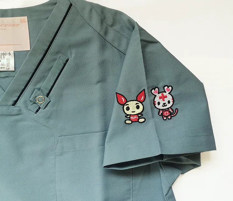 Fukushima Red Cross Hospital の刺繍（白衣・スクラブへの着用イメージ）