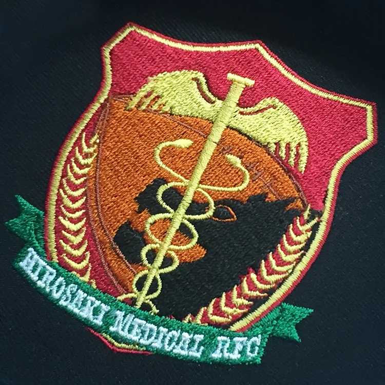 HIROSAKI MEDICAL R.F.C の刺繍（ディテール）