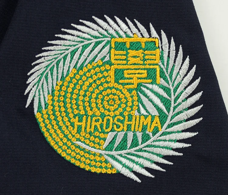 Hiroshima Univ. Med 23 の刺繍（ディテール）