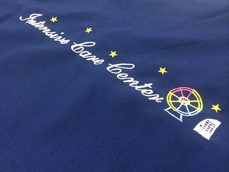 Intensive Care Center / Give Take の刺繍（ディテール）