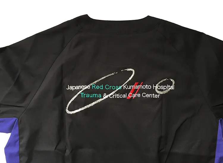 Japanese Red Cross Kumamoto Hospital Trauma & Critical Care Center の刺繍（ディテール）