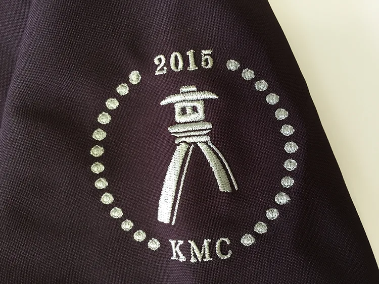 KMC 2015 の刺繍（ディテール）