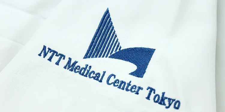 NTT Medical Center Tokyo の刺繍（ディテール）