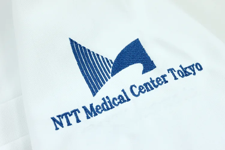 NTT Medical Center Tokyo の刺繍（ディテール）