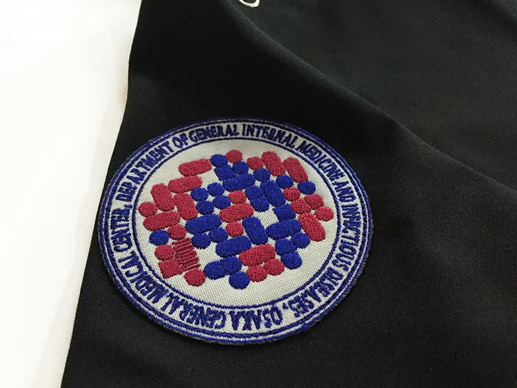 OSAKA GENERAL MEDICAL CENTER の刺繍（ディテール）