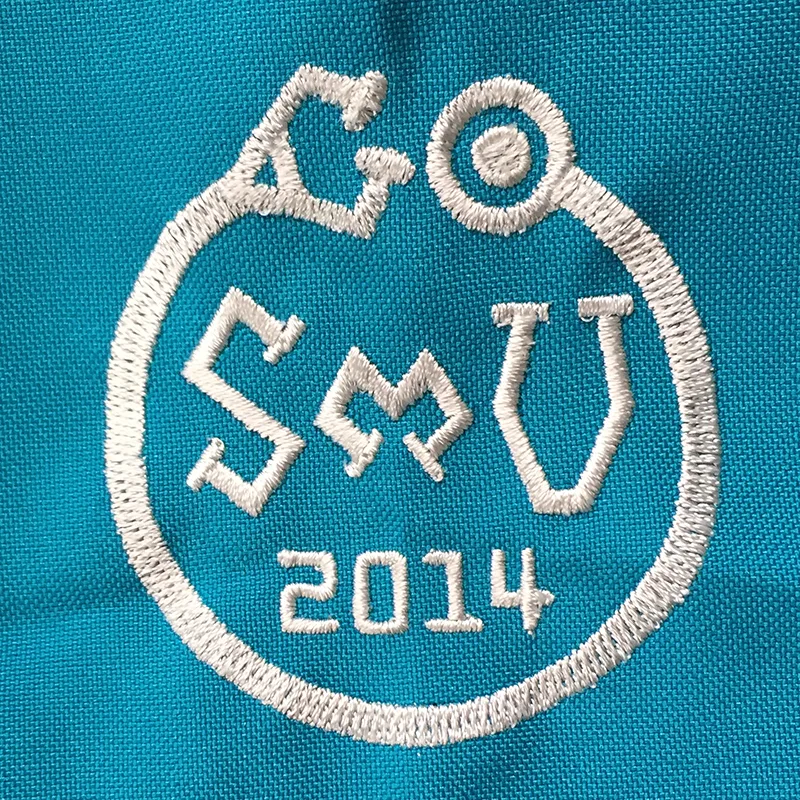 SMU 2014 の刺繍（白衣・スクラブへの着用イメージ）