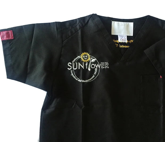 SUN FlowER の刺繍（ディテール）