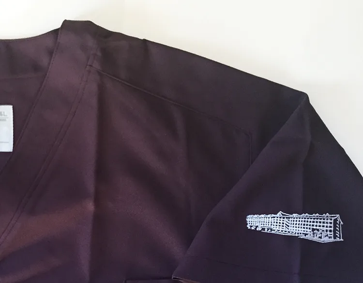 TENRI HOSPITAL の刺繍（ディテール）