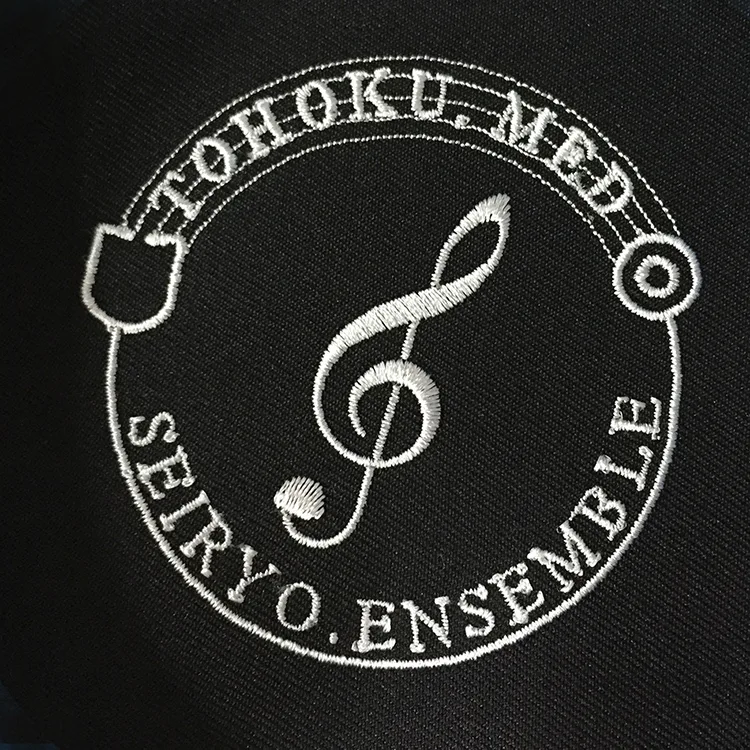 TOHOKU. MED のオリジナルロゴ・聴診器。医療スクラブ・白衣に施した刺繍の実績