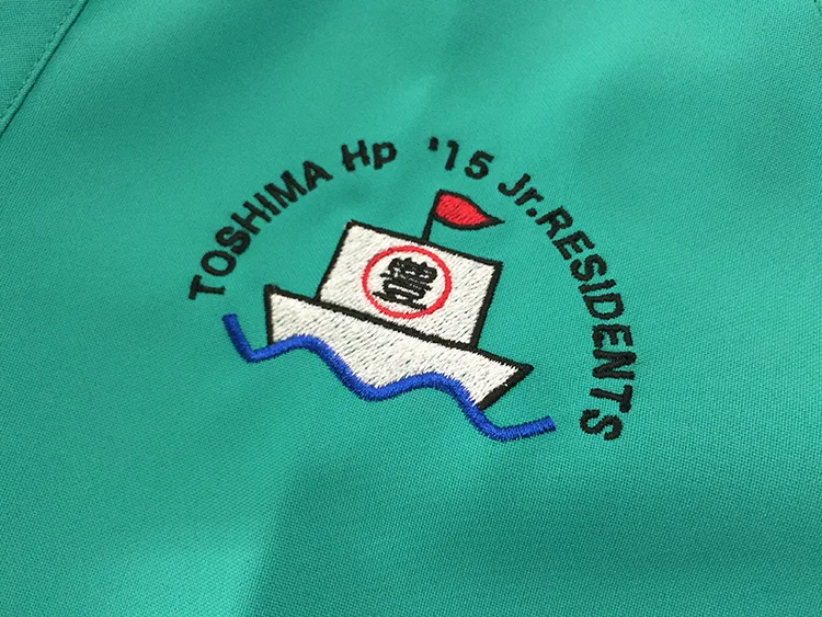 TOSHIMA Hp ’15 Jr.RESIDENTS の刺繍（ディテール）