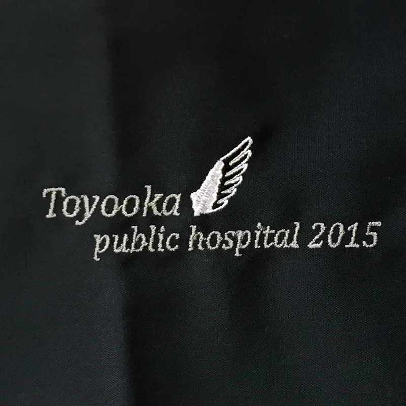 Toyooka public hp. 2015 の刺繍（ディテール）