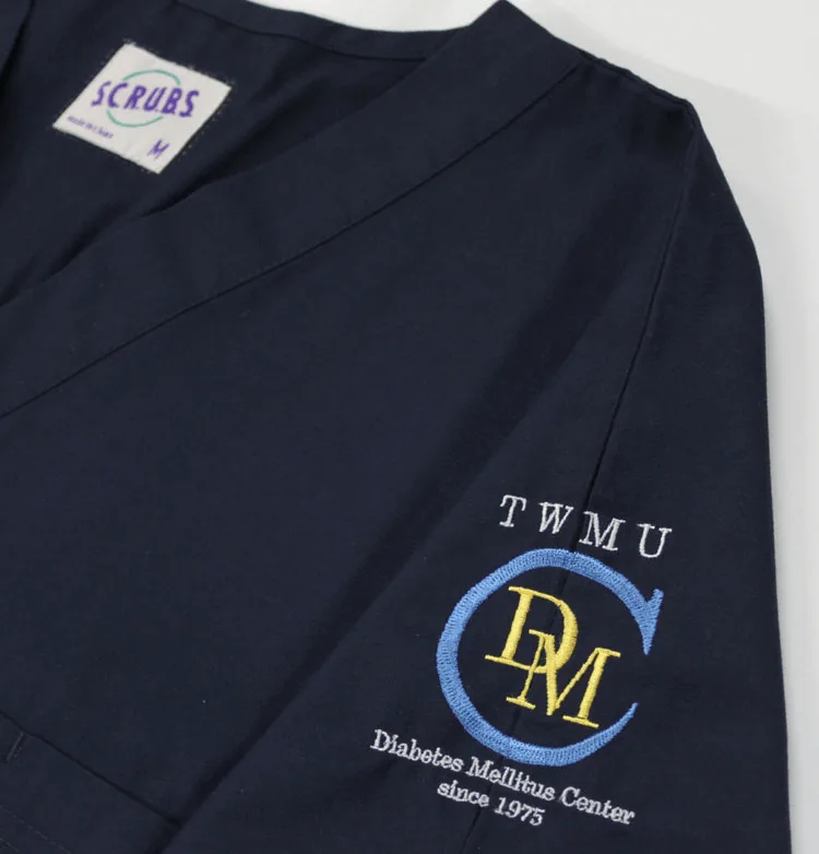 TWMU DMC の刺繍（ディテール）