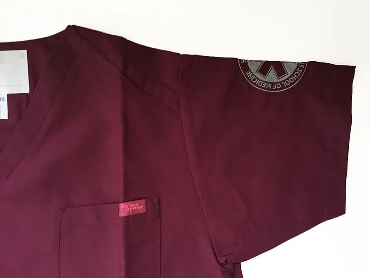 UNIVERSITY OF THE RYUKYUS SCHOOL OF MEDICINE SAMIT の刺繍（ディテール）