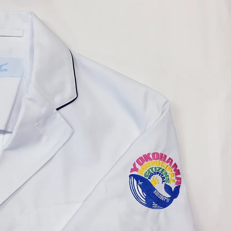 YOKOHAMA MUNICIPAL CITIZENS HOSPITAL の刺繍（ディテール）
