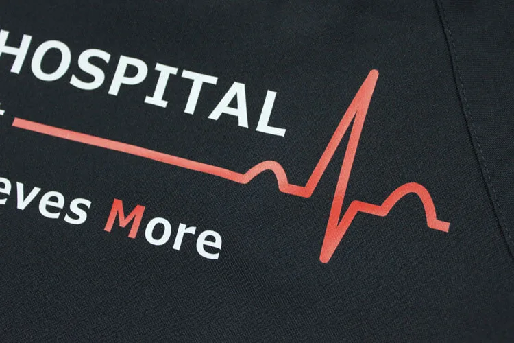 ASAHI GENERAL HOSPITAL 37th resident のプリント（白衣・スクラブへの着用イメージ）
