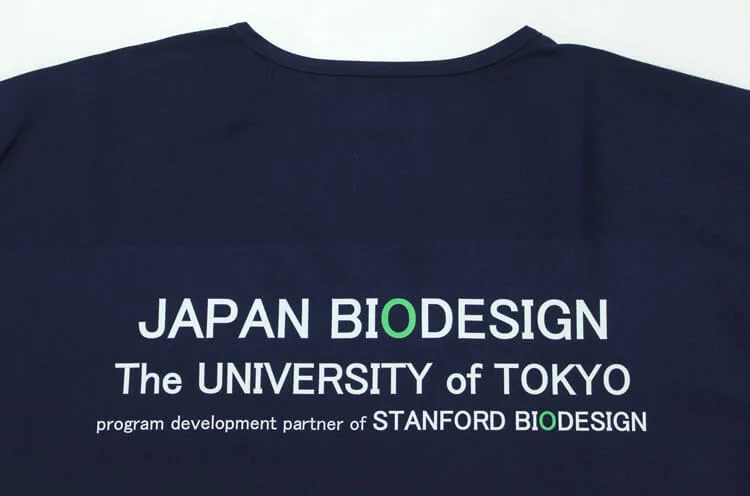 JAPAN BIODESING The UNIVERSITY of TOKYO のフルカラープリント・背中プリント。医療スクラブ・白衣に施したプリントの実績
