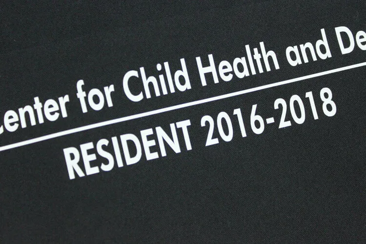 National Center for Child Health and Development RESIDENT 2016-2018 のプリント（ディテール）