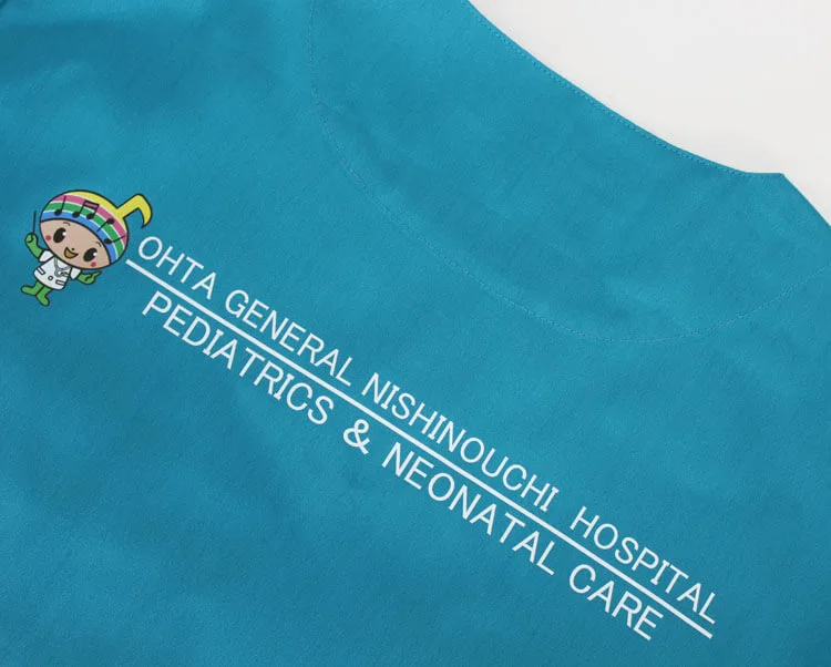 OHTA GENERAL NISHINOUCHI HOSPITAL PEDIATRICS & NEONATAL CARE のプリント（白衣・スクラブへの着用イメージ）